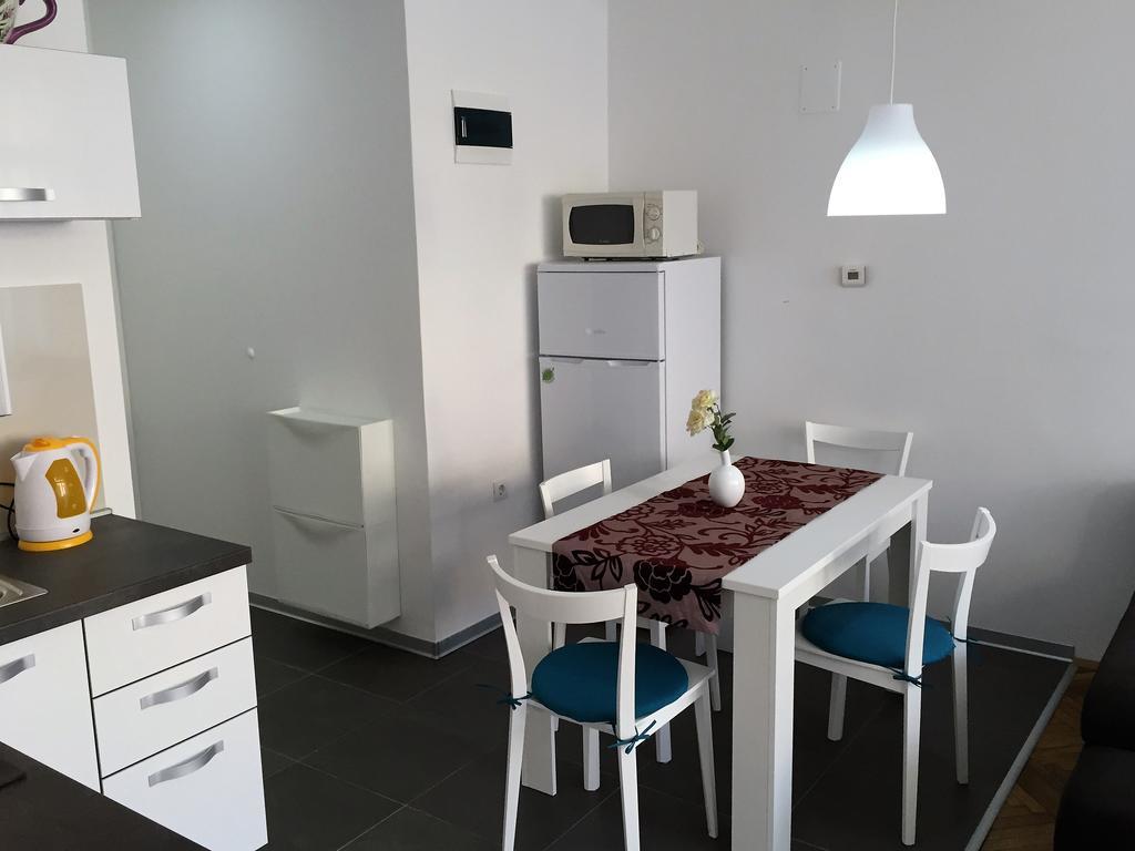 Arenacentar Apartments Pula Zewnętrze zdjęcie
