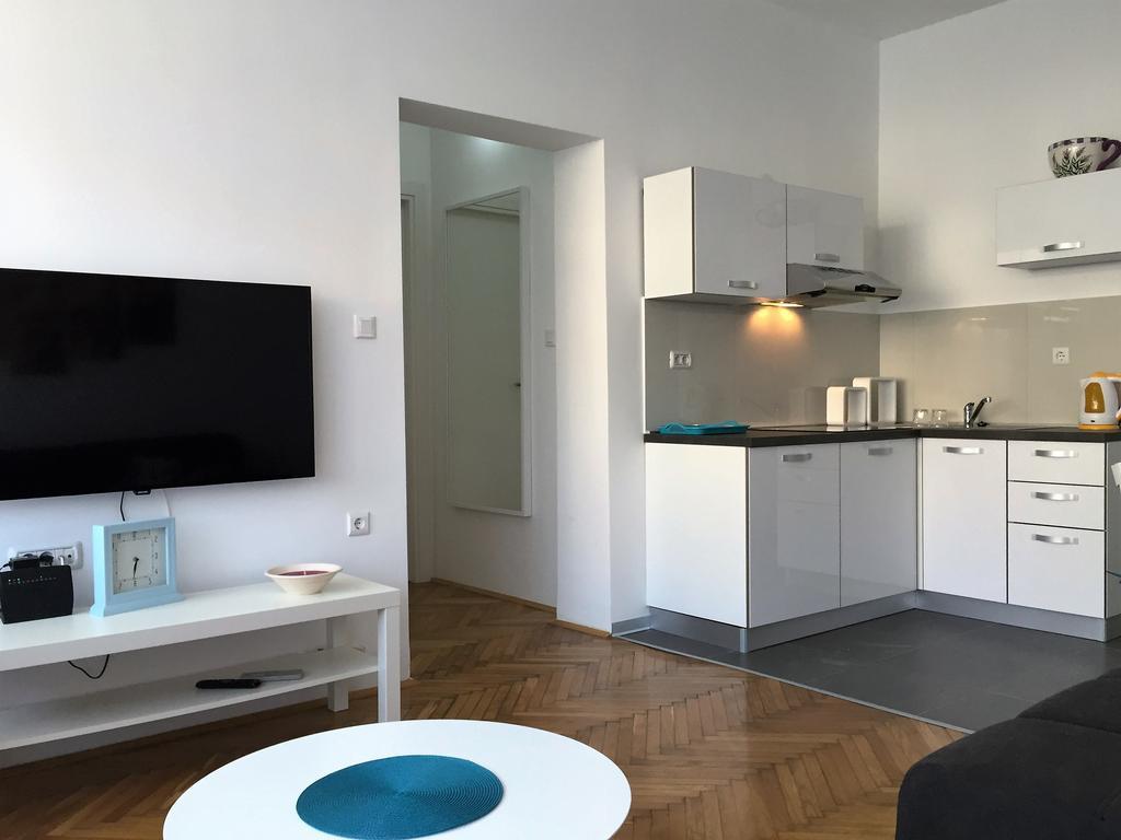 Arenacentar Apartments Pula Zewnętrze zdjęcie