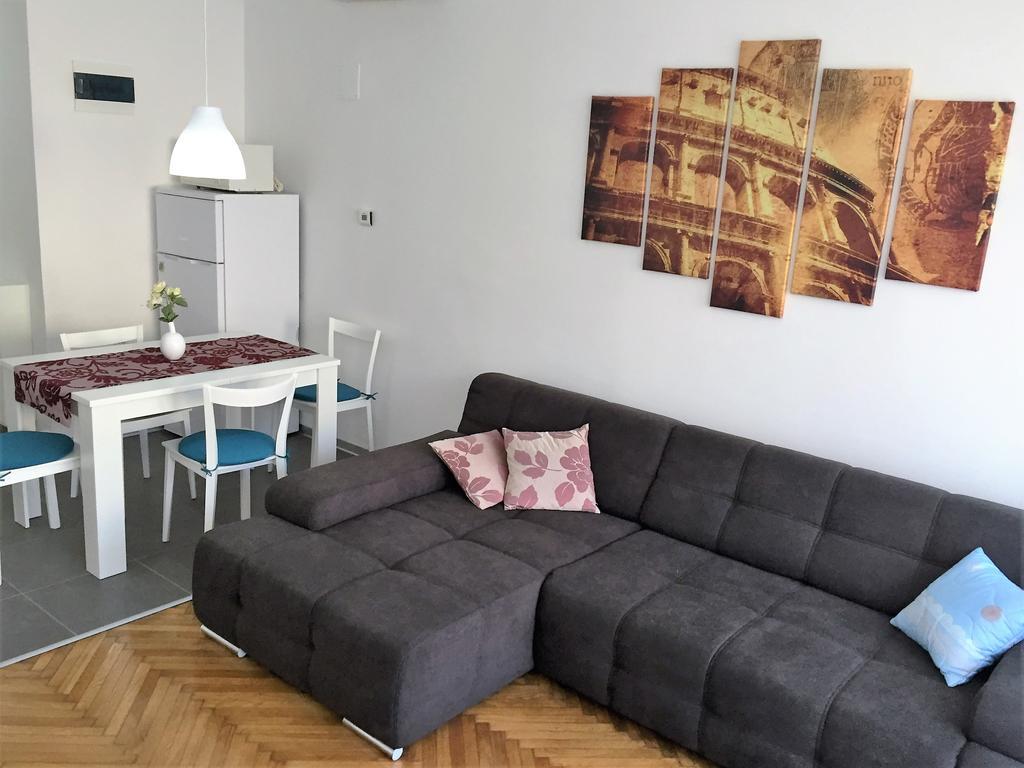 Arenacentar Apartments Pula Zewnętrze zdjęcie