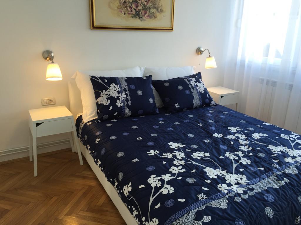 Arenacentar Apartments Pula Zewnętrze zdjęcie